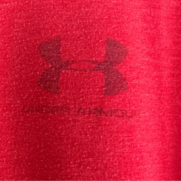 Mens Under Armour Charged Cotton Left Chest Lockup T-Shirt in Red - Size XL - Picture 4 of 5